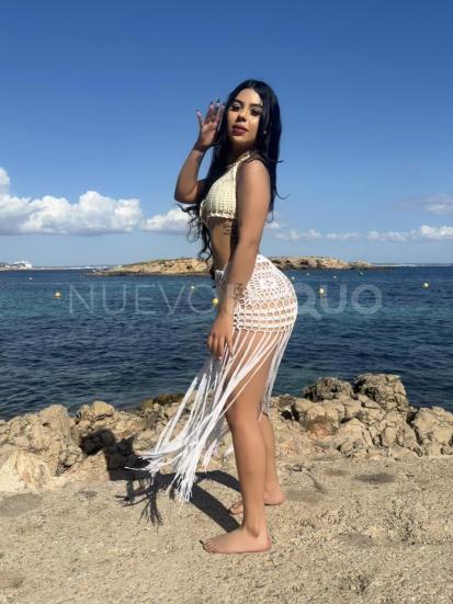  JOVENCITA COLOMBIANA NUEVA EN LA ISLA