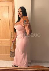 BELLEZA ORIGINAL Y CUERPO DE MODELO