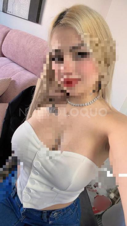  Chica colombiana