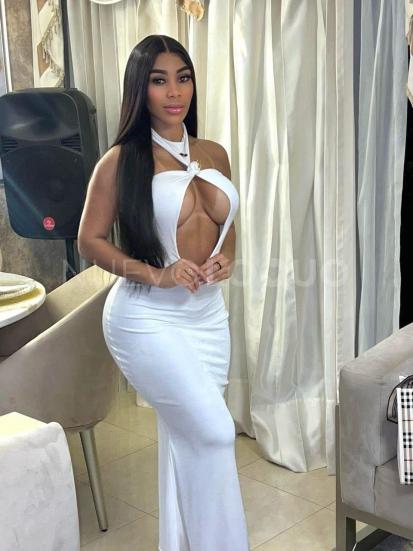  BELLA LATINA