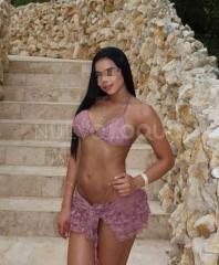 NOVEDAD HERMOSA, SENSUAL E IMPLICADA
