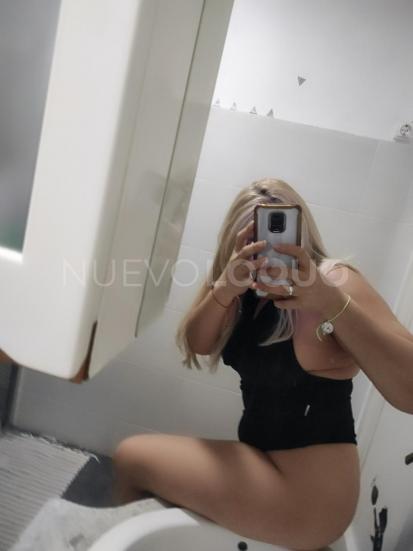  Una mujer encantadora