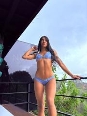 Colombiana risueña