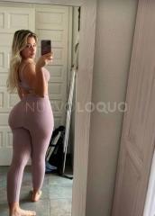 supercaliente y complaciente