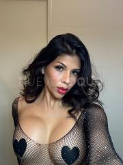 Sensual y muy caliente, perfecta para ti