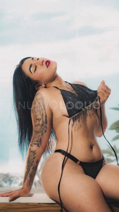  Soy nueva caliente Dispuesta a todo