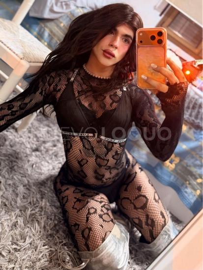  Caliente complaciente y muy atenta