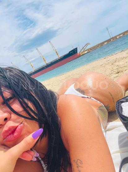  Joven LATINA CAÑERA SIN LÍMITES TATUADA