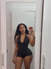 jovencita caribeña