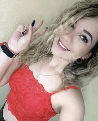 Rubia recién llegada a tu ciudad terrasa