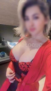 Hermosa y curvilínea. Madurita