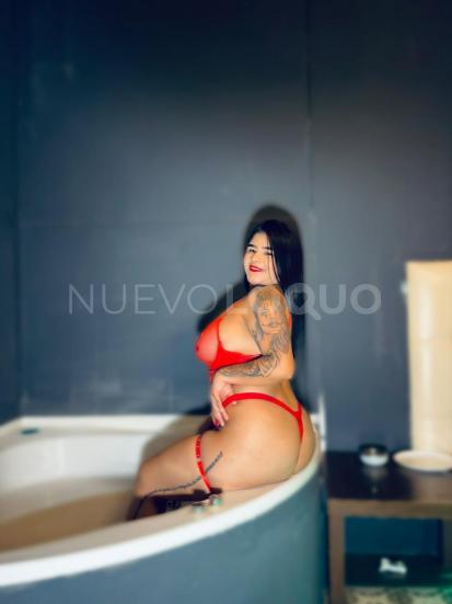  Pechotes grandes sexi atrevida coqueta