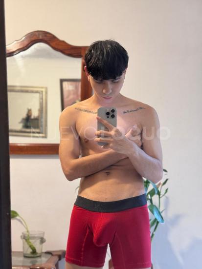  CHICO LATINO CON GANAS