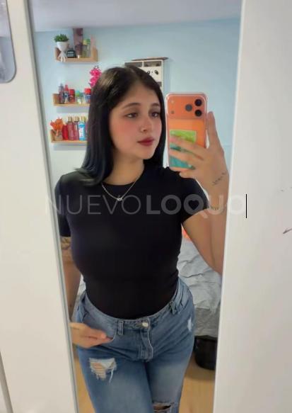  Exuberante Divertida y Muy Amorosa