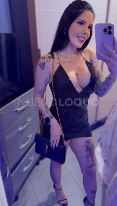  Brasileña tatuada muy coqueta y sensual.
