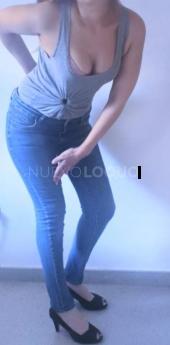 Española delgada alta guapa en Sabadell
