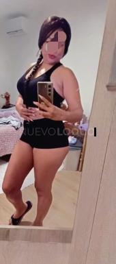 latina cariñosa